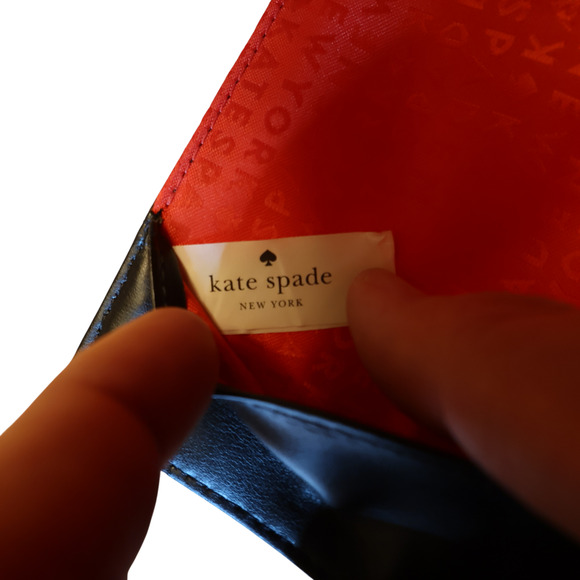 Kate Spade Imogene Carlisle Street Polka Dot Passport Holder Case w/ Back Pocket - Picture 10 of 11